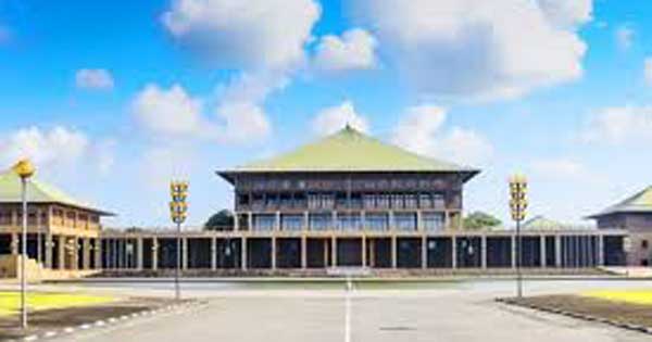 ආයතන පහක දූෂණ වාර්තා නීතිපතිට අල්ලස් කොමිසමට