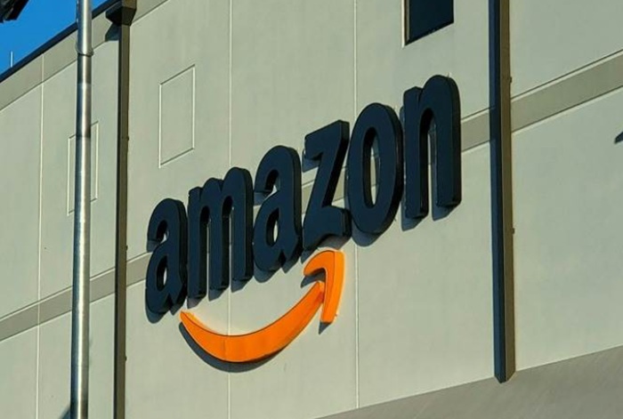 Amazon raises minimum hourly pay by $1 to $20 for US operations workers