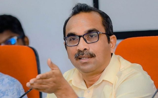 New railway bridge to be built parallel to Peradeniya Black Bridge