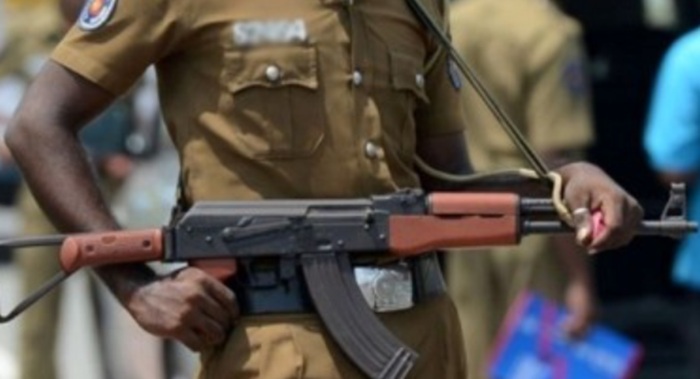 Police open fire at three-wheeler, five arrested with swords