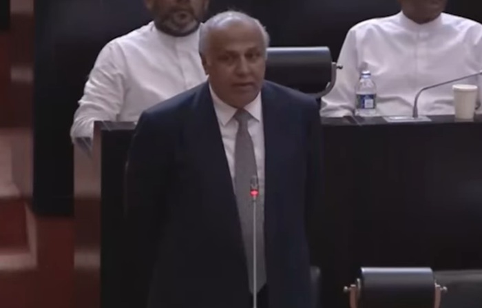 “Aren’t you ashamed?” Hakeem questions Govt over Iranian ships